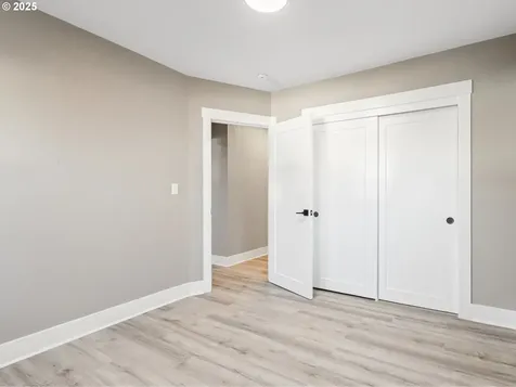 2055 SE 112th Avenue Portland OR 97216