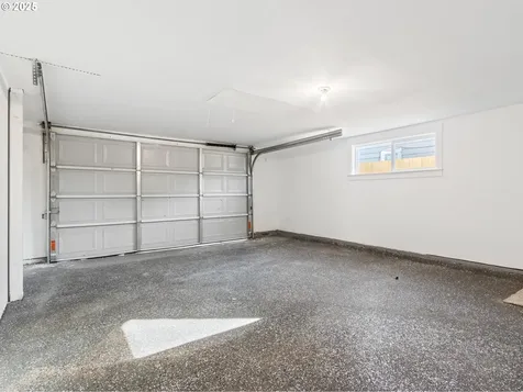 2055 SE 112th Avenue Portland OR 97216