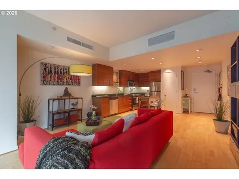 1830 NW Riverscape Street Portland OR 97209
