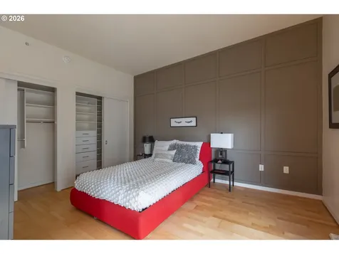 1830 NW Riverscape Street Portland OR 97209