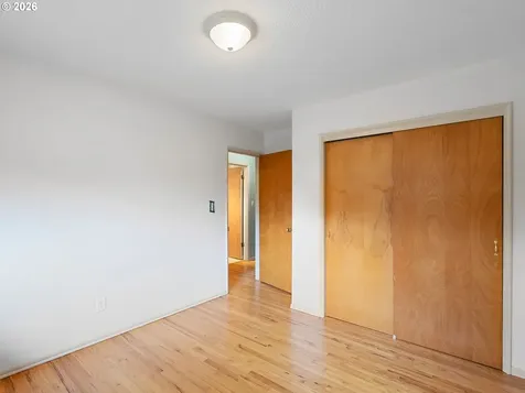 3657 SE 77th Avenue Portland OR 97206
