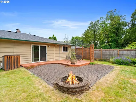 3657 SE 77th Avenue Portland OR 97206