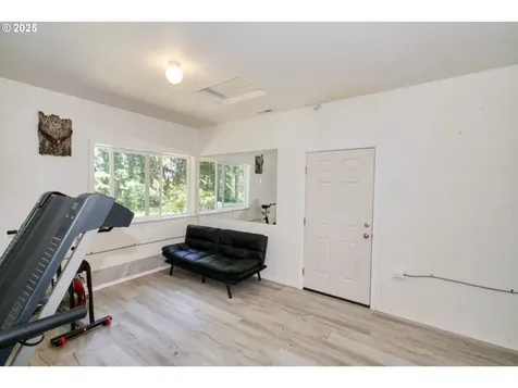 3839 NE Hembree Street Mcminnville OR 97128