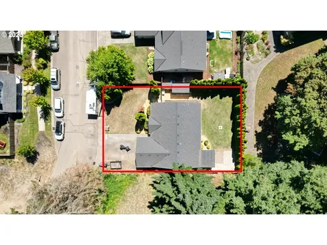 3839 NE Hembree Street Mcminnville OR 97128