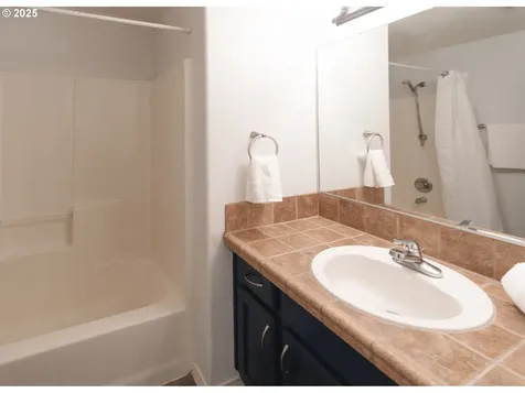 5509 NE 44th Street Vancouver WA 98661