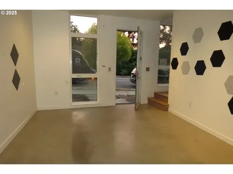 7118 N Vancouver Avenue Portland OR 97217