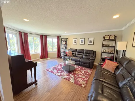 13070 Princeton Court Lake Oswego OR 97035