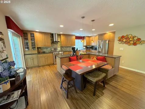 13070 Princeton Court Lake Oswego OR 97035