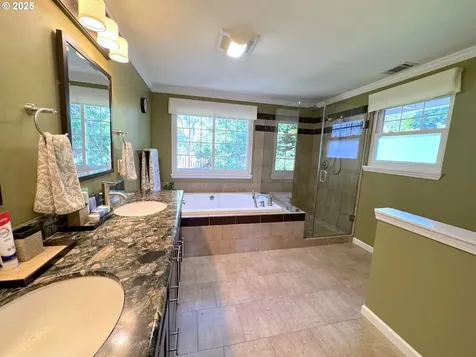 13070 Princeton Court Lake Oswego OR 97035