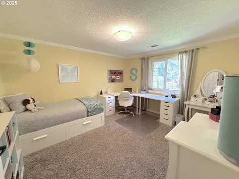 13070 Princeton Court Lake Oswego OR 97035
