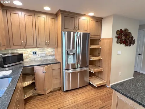 13070 Princeton Court Lake Oswego OR 97035
