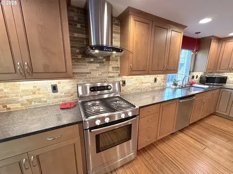 13070 Princeton Court Lake Oswego OR 97035