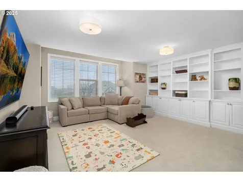2747 Ridge Lane West Linn OR 97068
