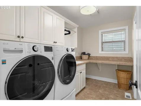 2747 Ridge Lane West Linn OR 97068