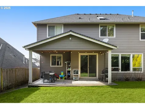 2747 Ridge Lane West Linn OR 97068