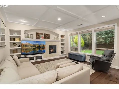 2747 Ridge Lane West Linn OR 97068