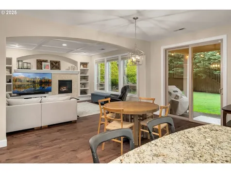 2747 Ridge Lane West Linn OR 97068