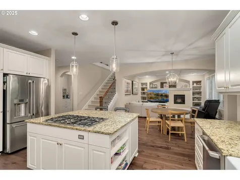 2747 Ridge Lane West Linn OR 97068
