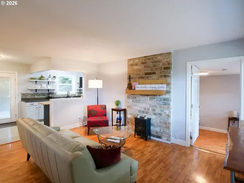 554 NE Shafford Street Estacada OR 97023