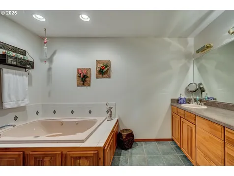 42804 NW 7th Court Woodland WA 98674