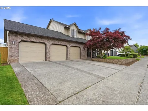 2350 NW 26th Avenue Camas WA 98607
