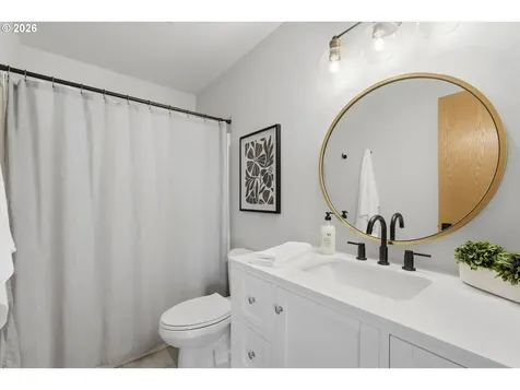 2350 NW 26th Avenue Camas WA 98607