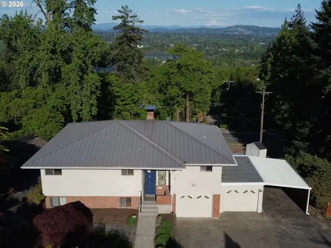 7040 SW 2nd Avenue Portland OR 97219