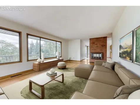 7040 SW 2nd Avenue Portland OR 97219