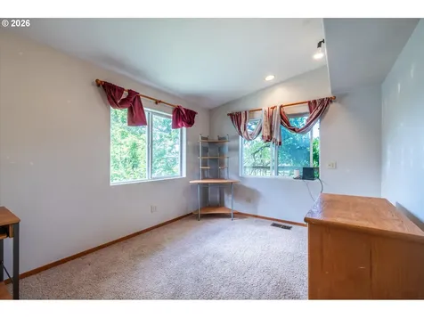1750 Lincoln Road Coos Bay OR 97420