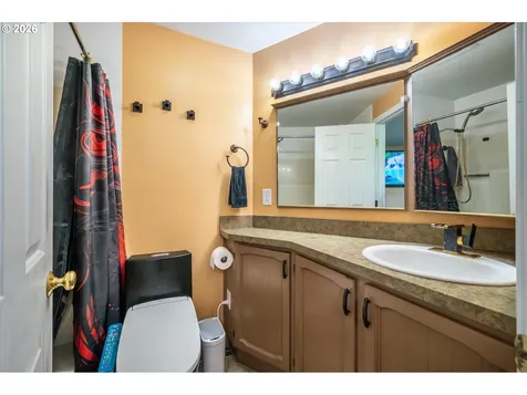 1750 Lincoln Road Coos Bay OR 97420