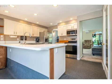 1750 Lincoln Road Coos Bay OR 97420