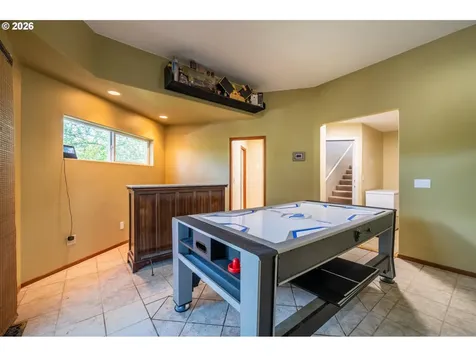 1750 Lincoln Road Coos Bay OR 97420