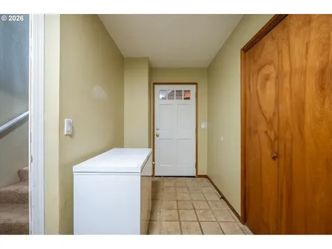 1750 Lincoln Road Coos Bay OR 97420