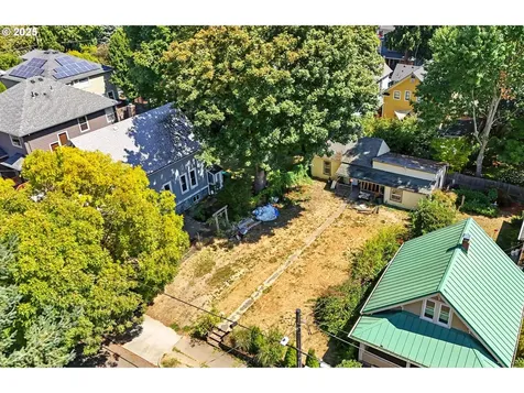 3806 NE 11th Avenue Portland OR 97212