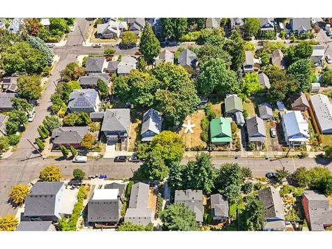 3806 NE 11th Avenue Portland OR 97212