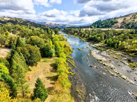 13767 N Bank Road Roseburg OR 97470