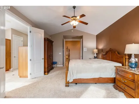 13767 N Bank Road Roseburg OR 97470