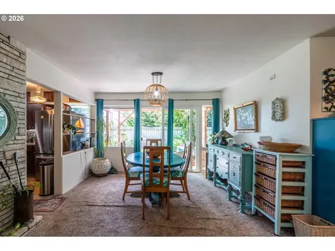 2335 Woodland Drive Coos Bay OR 97420