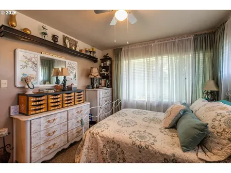 2335 Woodland Drive Coos Bay OR 97420