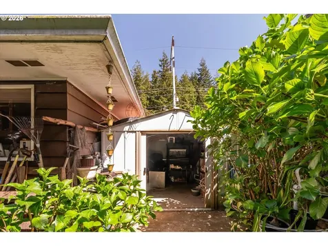 2335 Woodland Drive Coos Bay OR 97420
