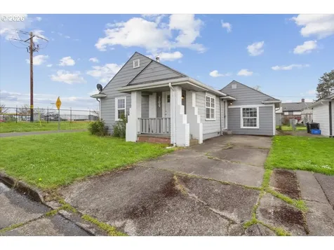 704 16th Avenue SW Albany OR 97321