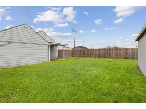 704 16th Avenue SW Albany OR 97321