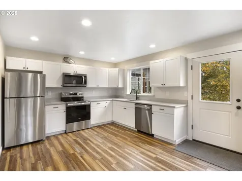 130 W 1st Avenue Estacada OR 97023