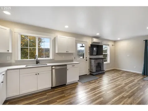 130 W 1st Avenue Estacada OR 97023