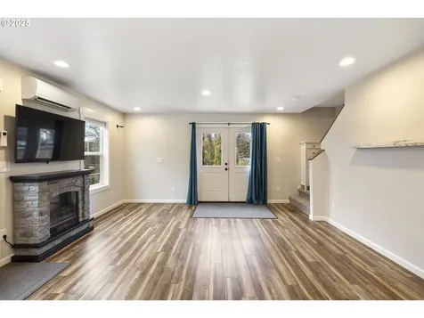 130 W 1st Avenue Estacada OR 97023