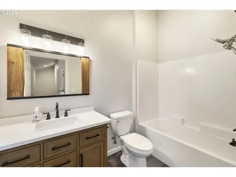 130 W 1st Avenue Estacada OR 97023