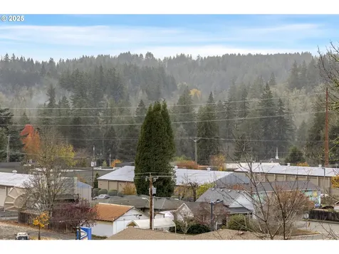 130 W 1st Avenue Estacada OR 97023