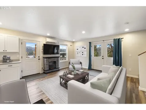 130 W 1st Avenue Estacada OR 97023