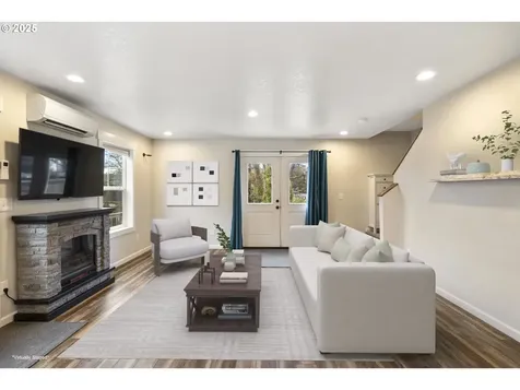 130 W 1st Avenue Estacada OR 97023