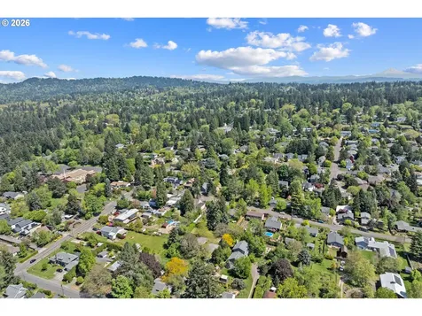 7640 SW 67th Avenue Portland OR 97223